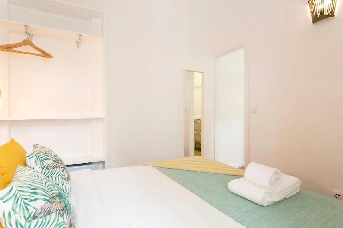 Cozy And Bright 1Bdr Flat In Typical Neighborhood! Apartment Lisbon