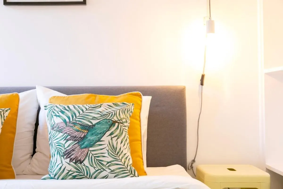 Cozy And Bright 1Bdr Flat In Typical Neighborhood! Apartment Lisbon