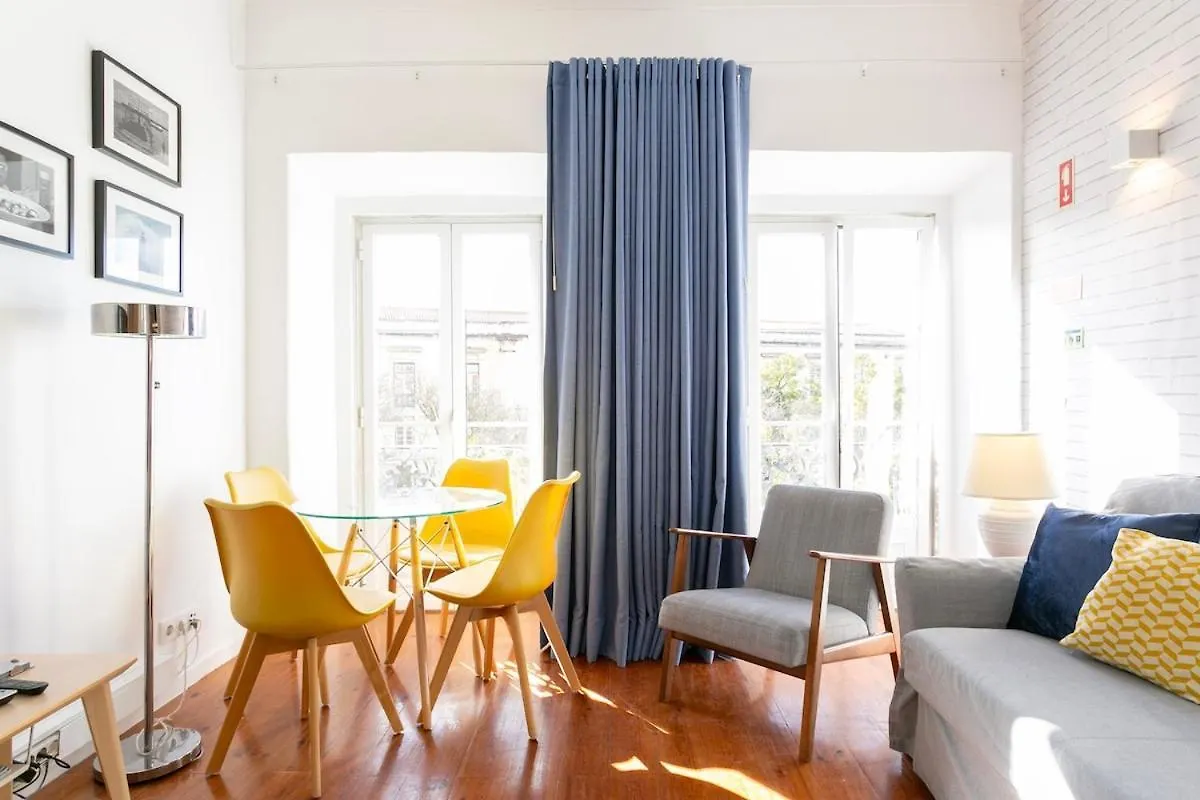 Cozy And Bright 1Bdr Flat In Typical Neighborhood! Apartment Lisbon